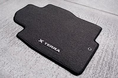Nissan Carpeted Floor Mats(PRO-4X Charcoal (MY13 Only) 999E2-KZ000