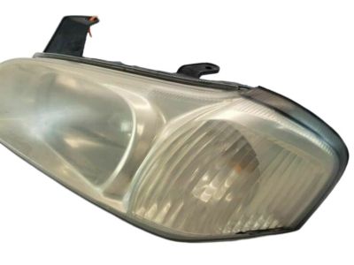 Nissan 26060-2Y926 Driver Side Headlight Assembly