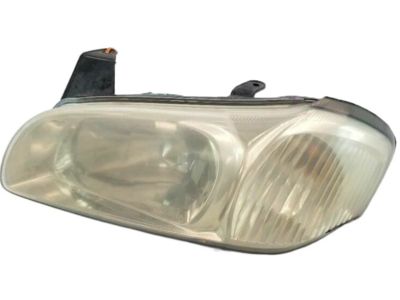Nissan 26060-2Y926 Driver Side Headlight Assembly