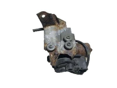 Nissan 18955-9E000 Pump-Vacuum Ascd
