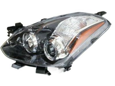 Nissan 26060-ZX00A Driver Side Headlight Assembly