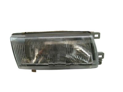 Nissan B6010-86Y00 Passenger Side Headlamp Assembly