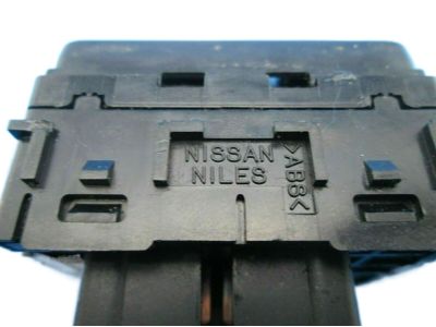 Nissan 25570-AX005