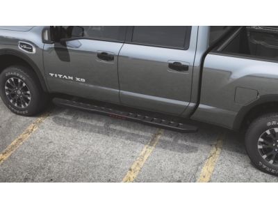 Nissan Titam XD Crew Cab 6.5 Bed Rugged Step Board - CC TITAN XD Crew Cab 6.5 Bed LH 999T6-W4711