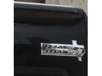 Nissan Emblems - 999G8-W5000