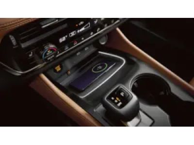 T99F7-6RR0C Nissan Wireless Smartphone Charger Product Photo 1 of 1