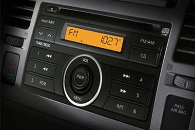 Nissan Radio / CD Deck-CD with AM FM Elec. Tuner 28185-9BH1A