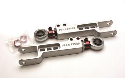 Nissan Titanium Rear Traction Link Set 55110-RTRZ4