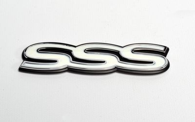 Nissan Bluebird Emblem Sss 84894-0E711