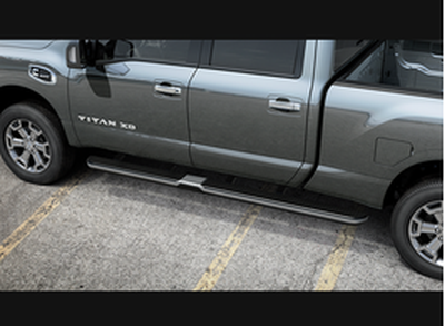Nissan 999T6-W3611 Running Boards RH CC 5.5 with o Lights - Chrome (Titan Crew Cab 5.5 Bed)