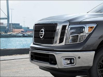 Nissan Black (matte) grille 999G7-W4001