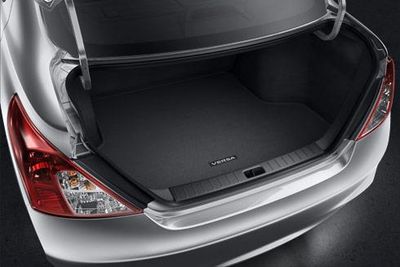 Nissan Carpeted Trunk Mat (Black) 999E3-4X000