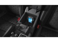 Nissan Titan Wireless Smartphone Charging Kit - 999F7-V4000