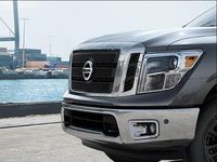 Nissan Grilles - 999G7-W4000