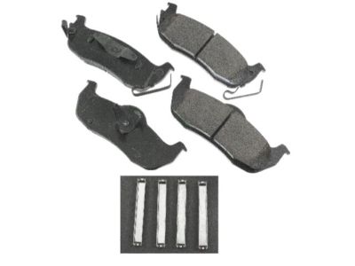 Nissan 44060-ZC026 Rear Brake Pads Kit