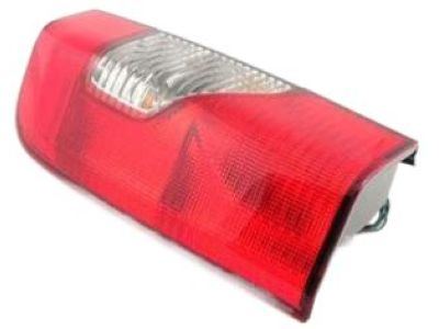 2003 Nissan Xterra Tail Light - 26555-7Z825