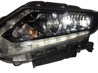 Nissan 26060-4BA0A Driver Side Headlight Assembly