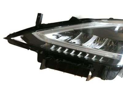 Nissan 26060-9UF0C Driver Side Headlight Assembly