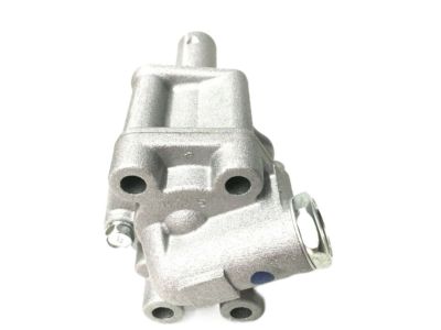 Nissan 15010-S8000 Oil Pump