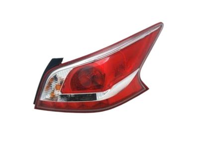 Nissan Altima Tail Light - 26550-3TA0B