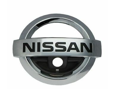 Nissan Rogue Sport Emblem - 62890-4EA0A