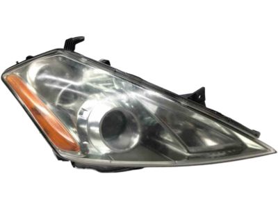 Nissan 26010-CB825 Passenger Side Headlight Assembly