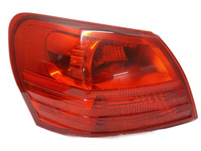2012 Nissan Rogue Tail Light - 26555-JM00A