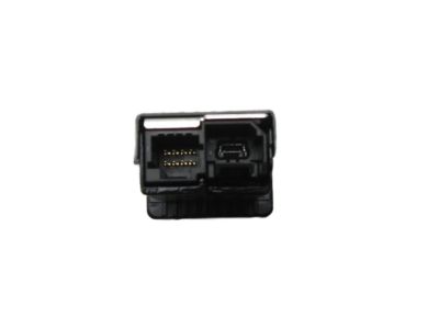 Nissan 284H3-5FA0A Connector-Auxiliary Audio System