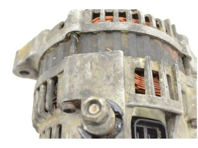 Nissan 23100-70F05 Alternator Assembly