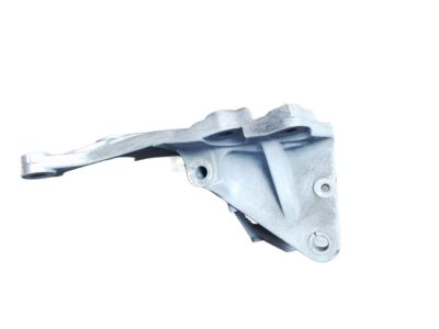 Nissan 11710-7S01A Bracket Alternator