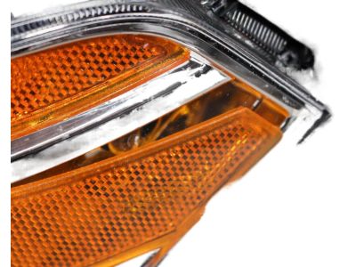 Nissan 26060-ZL40A Driver Side Headlight Assembly