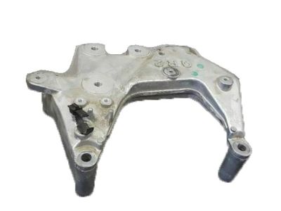 Nissan 11231-3TS1A Engine Mounting Bracket