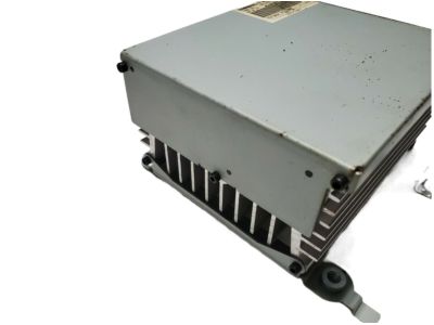 Nissan 28060-6Z900 Amplifier Assy-Speaker