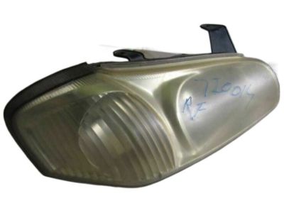 Nissan 26010-2Y926 Passenger Side Headlight Assembly