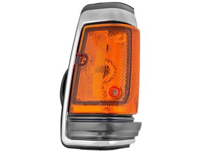 Nissan 720 Pickup Side Marker Light - 26180-10W00