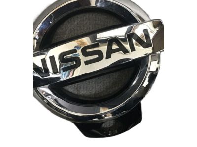 Nissan 62890-1LB1A Front Emblem