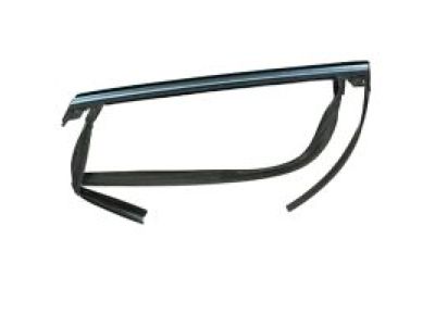 Nissan 82330-8S500 Glass Run-Rear Door Window,RH