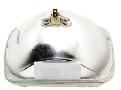 Nissan 26705-89945 Headlight Head Lamp Sylvania Left/Right