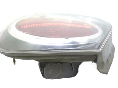 Nissan 26550-5Y725 Lamp Assembly-Rear Combination,RH